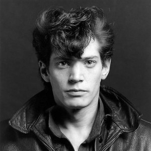 robert_mapplethorpe_self-portrait_1980