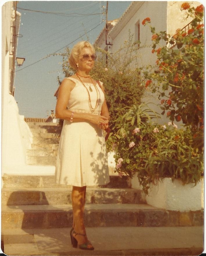 Mamá de LAdeV. Málaga, 1977.